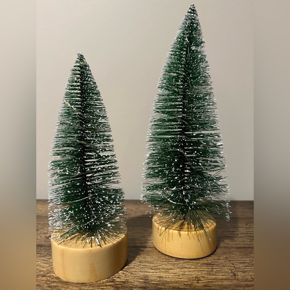 White Tipped Snow Covered LED Bottlebrush Trees, 2 Tree Included - Picture 3 of 7